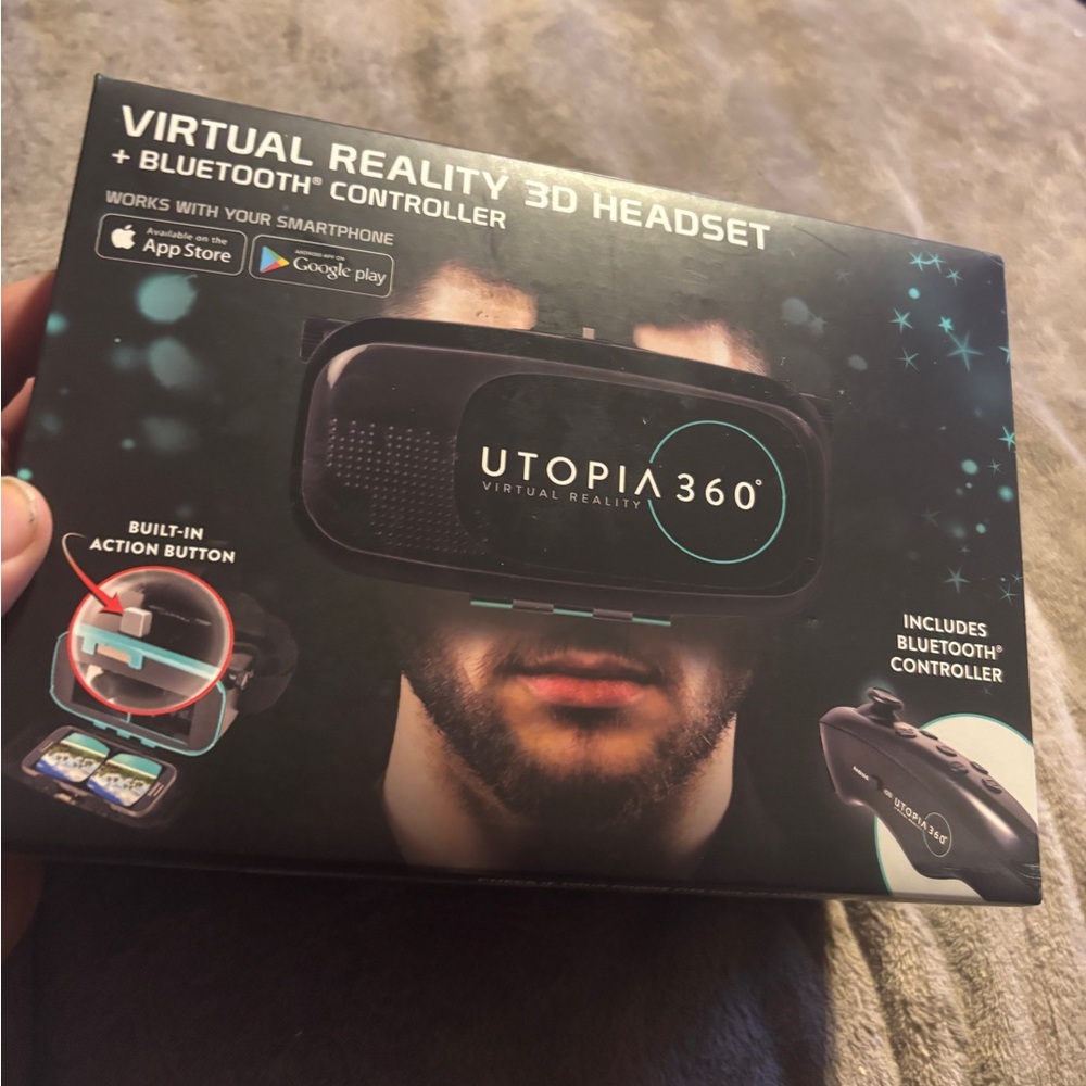 Utopia 360 Virtual Reality 3D Headset with Bluetooth Controller - new